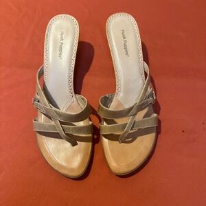 Hush Puppies Womens Tan Brown Thong‎ Strap Kitten Heel Sandals Size Unknown